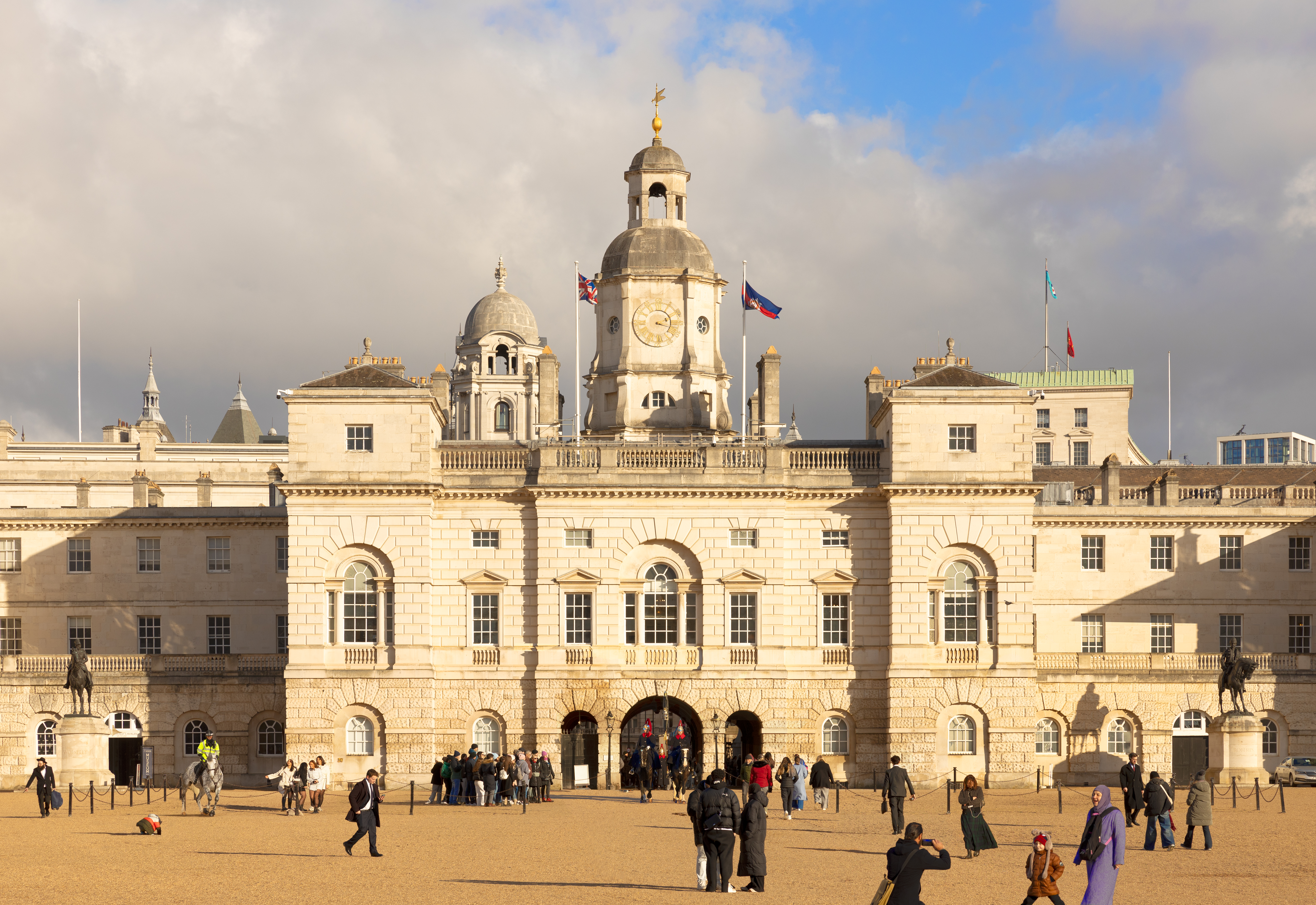 9.Horse Guards Parade.jpg